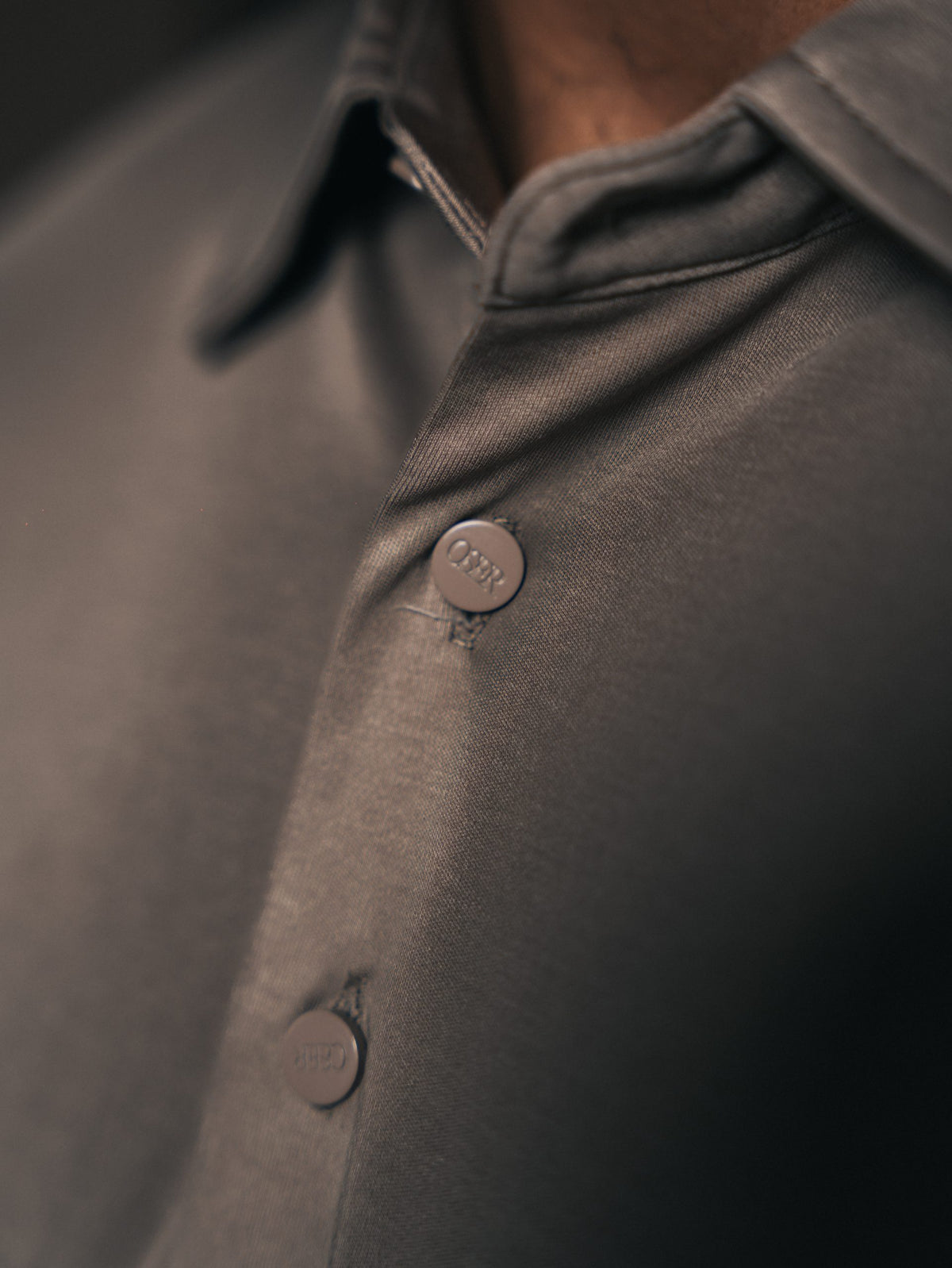 Glans polo met lange mouwen